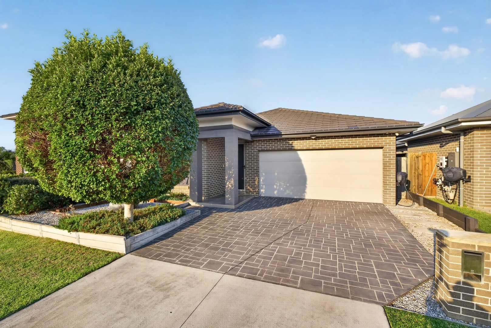 53 Courtney Loop, Oran Park NSW 2570