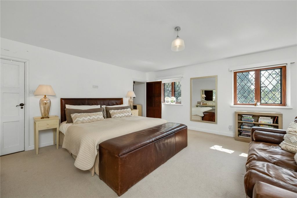 Additional image 11 of 8 bed detached house to rentYaffle Road, Weybridge KT13
