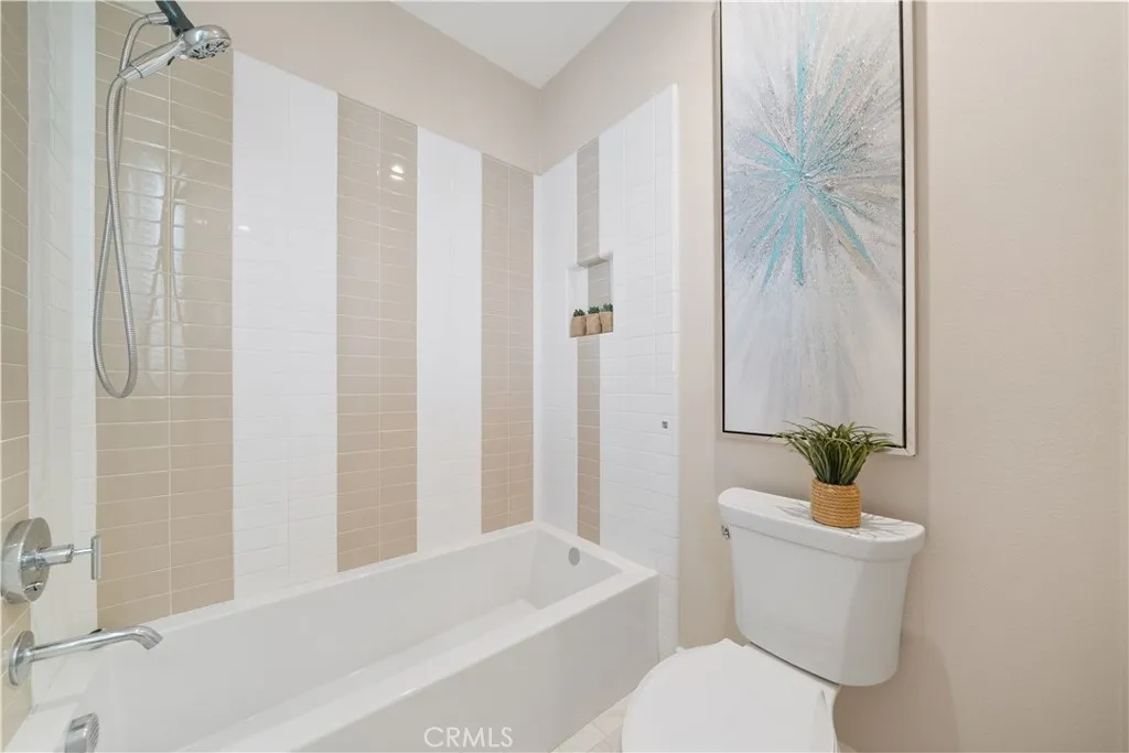Additional image 114 of 116 Tritone, Irvine, CA 92602