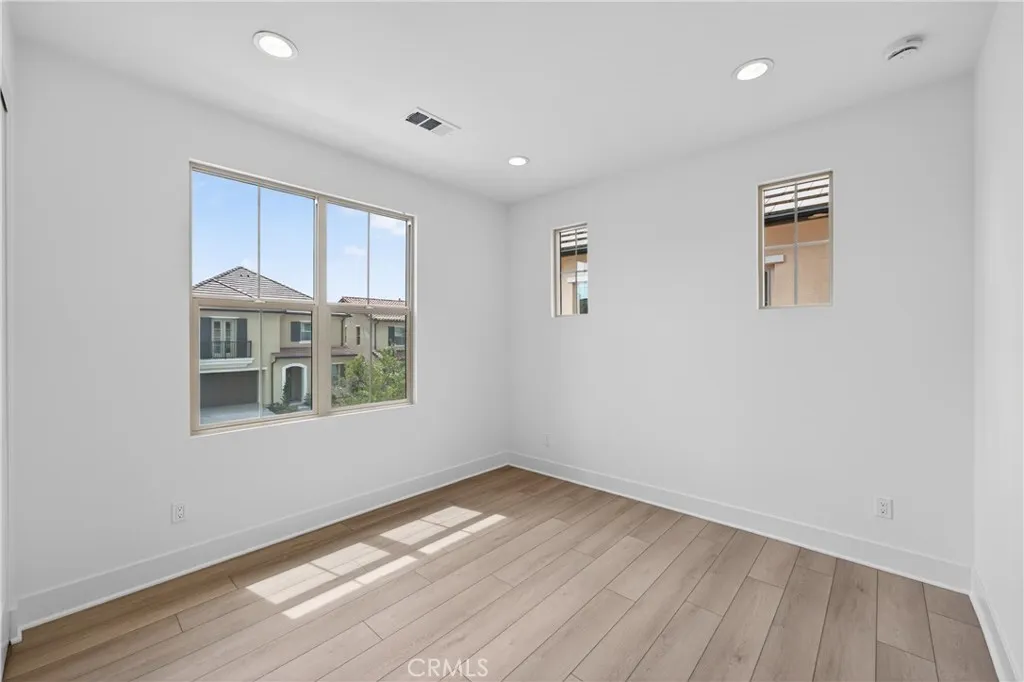 Additional image 68 of 155 Somera, Irvine, CA 92602