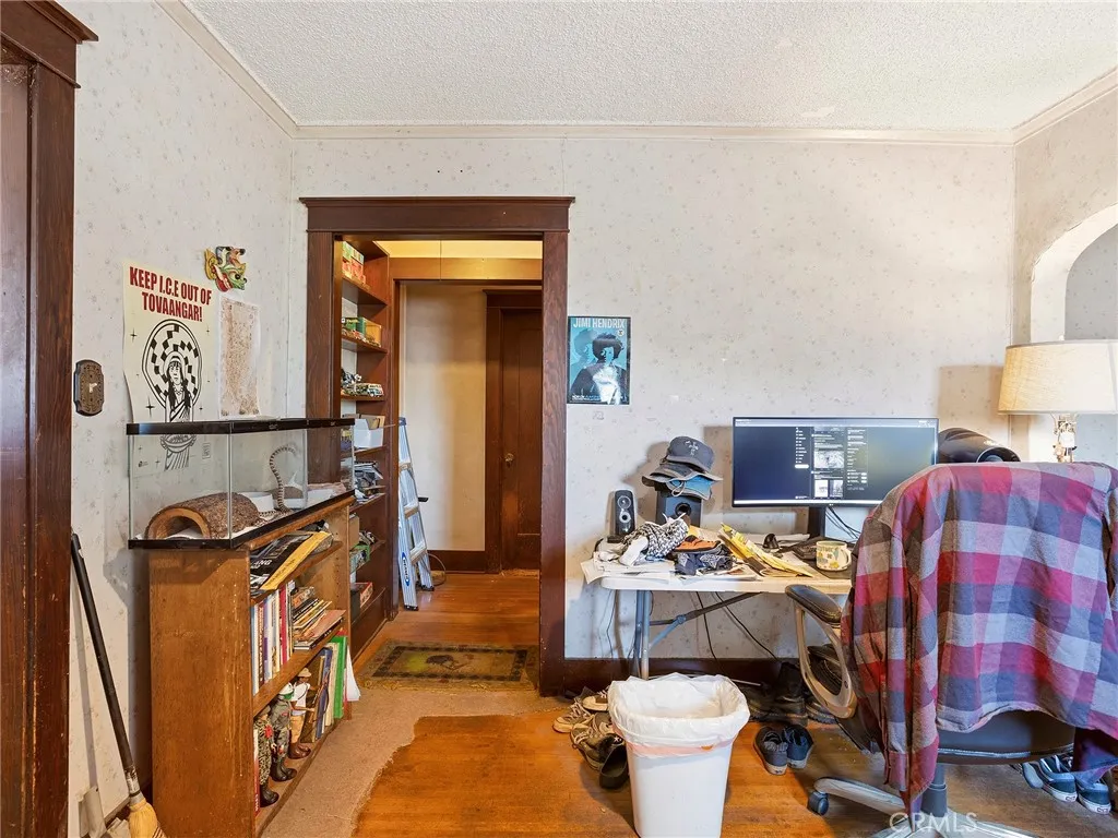 Additional image 44 of 5231 Rockland Avenue, Los Angeles, CA 90041