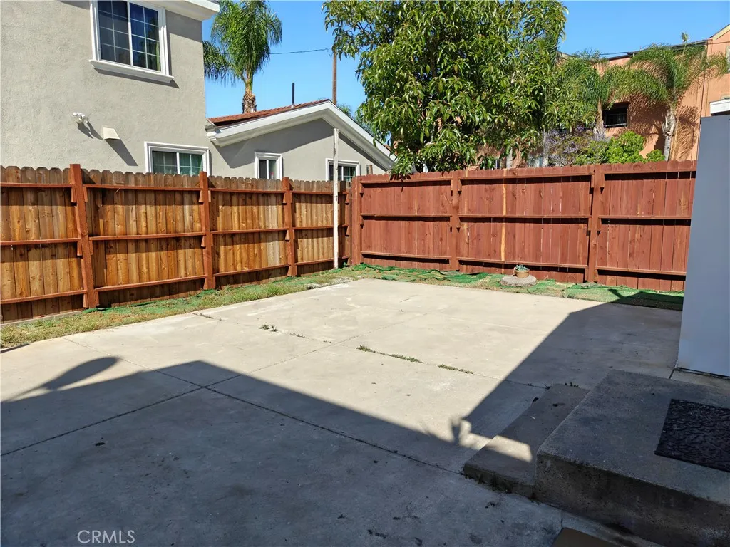 Additional image 6 of 2439 E 15th St, Long Beach, CA 90804