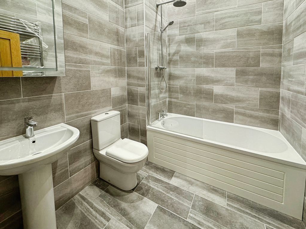 Additional image 5 of 2 bed flat to rentMarket Street, Hexham NE46