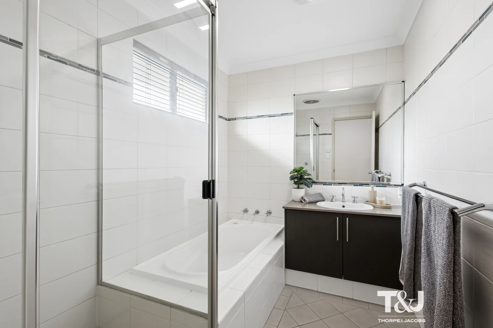 Additional image 27 of 243A Huntriss Road, Doubleview WA 6018