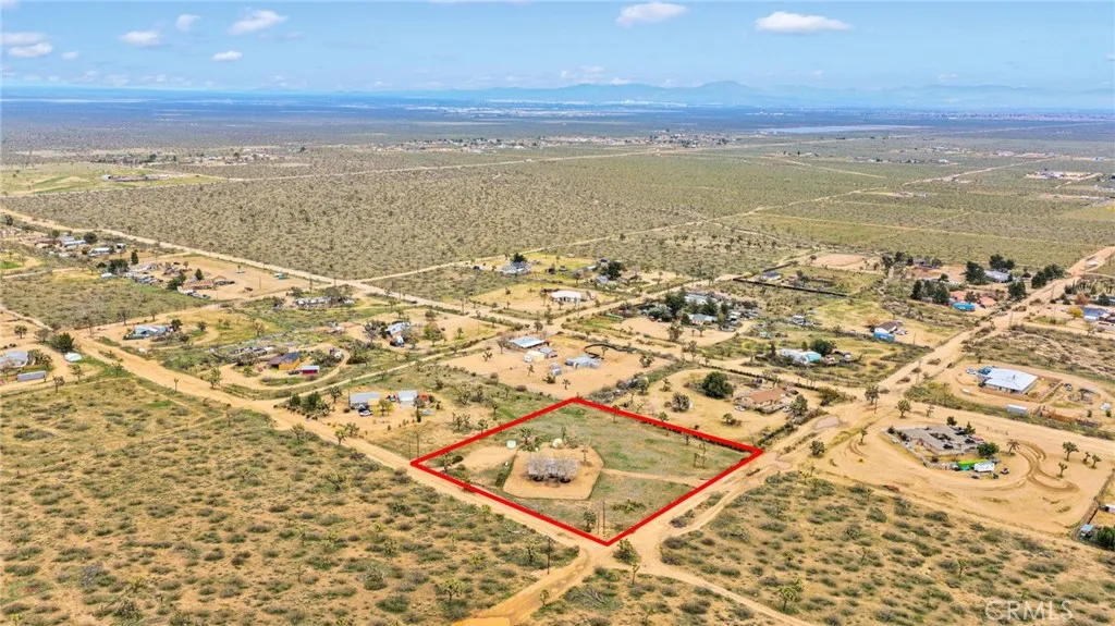 6450 Maricopa Road, Phelan, CA 92371