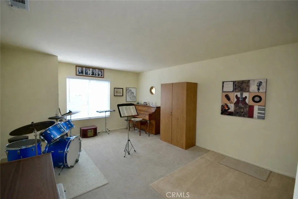 Additional image 37 of 2725 S Buena Vista, Corona, CA 92882