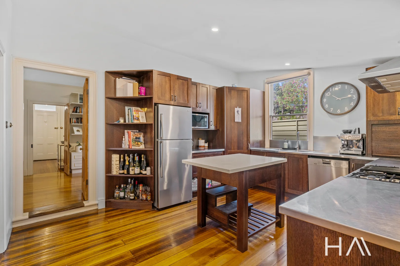 Additional image 16 of 96 Giblin Street, Lenah Valley TAS 7008