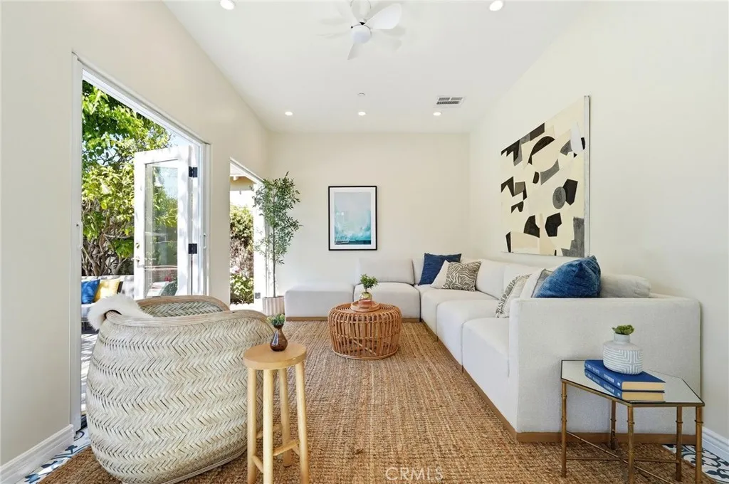 Additional image 78 of 435 Eton Drive, Burbank, CA 91504
