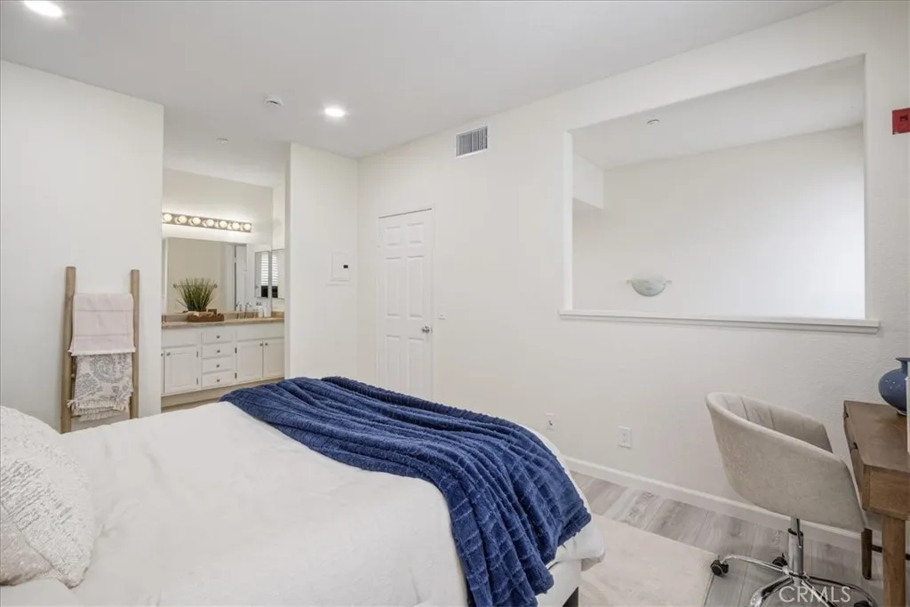 Additional image 41 of 2405 Crescent Oak, Irvine, CA 92618