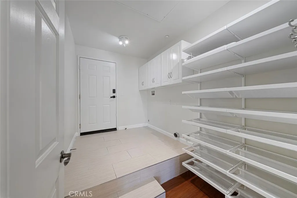 Additional image 77 of 879 Michigan Blvd Unit O, Pasadena, CA 91107