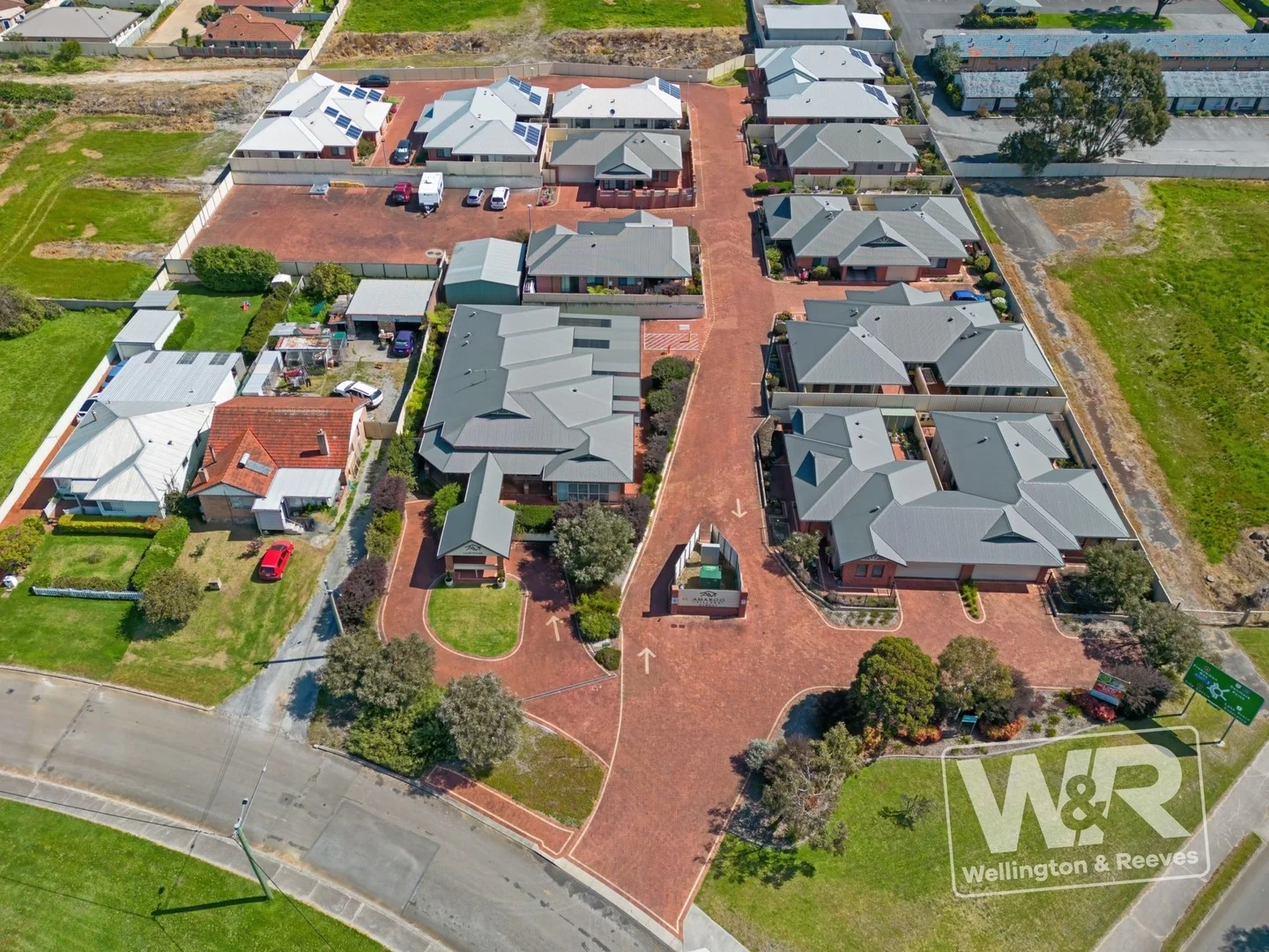 11/63 Pioneer Road, Centennial Park WA 6330