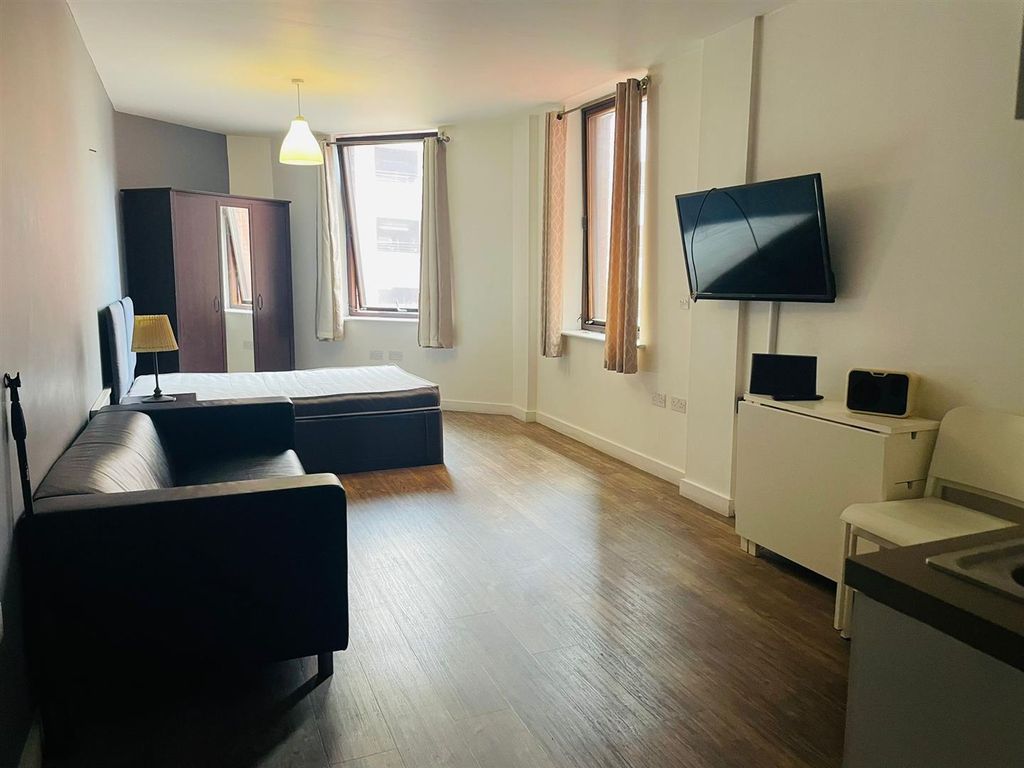 Additional image 2 of Studio to rent2 Moorfields, Liverpool L2