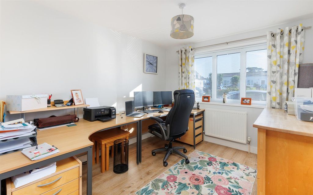 Additional image 18 of 5 bed detached house for saleBattery Road, Cowes PO31