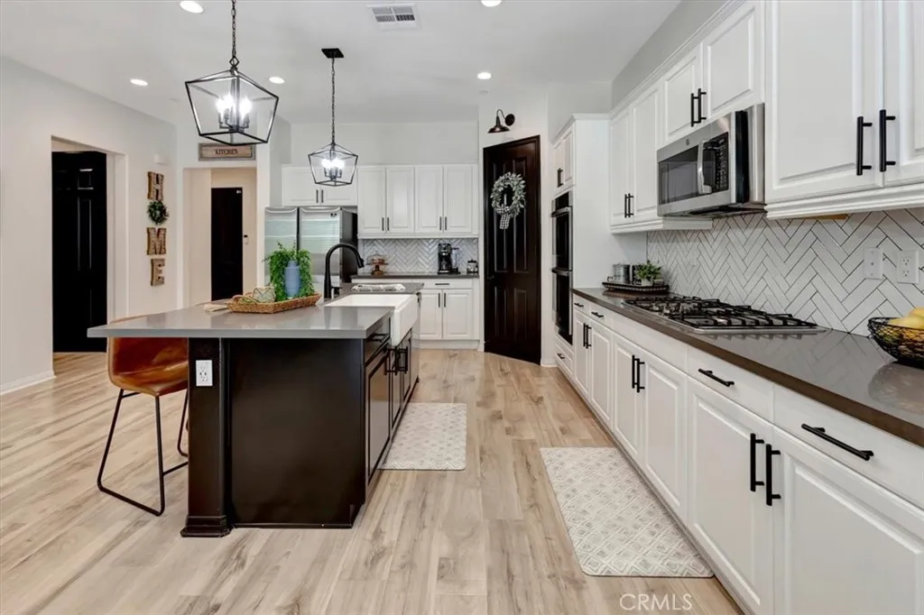 Additional image 6 of 2303 Nova Way, Corona, CA 92883