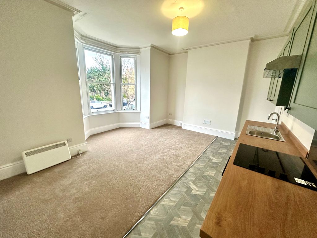 Additional image 5 of 1 bed flat to rentLloyd Street, Llandudno LL30