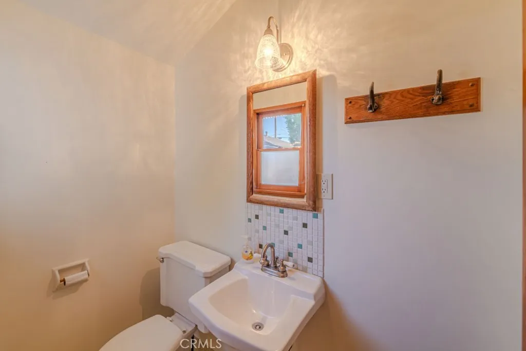 Additional image 55 of 10010 Lindale St, Bellflower, CA 90706