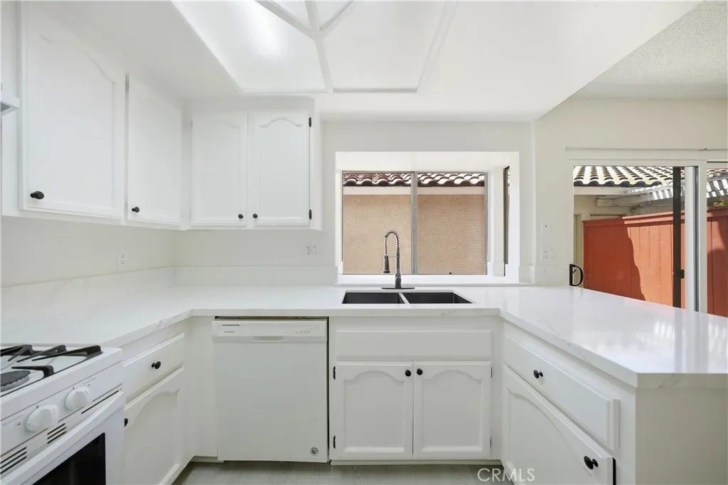 Additional image 46 of 1543 S Diamond Bar Boulevard Unit 20, Diamond Bar, CA 91765