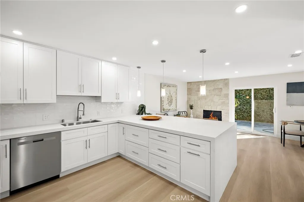 Additional image 11 of 359 Ravello Lane, Costa Mesa, CA 92627