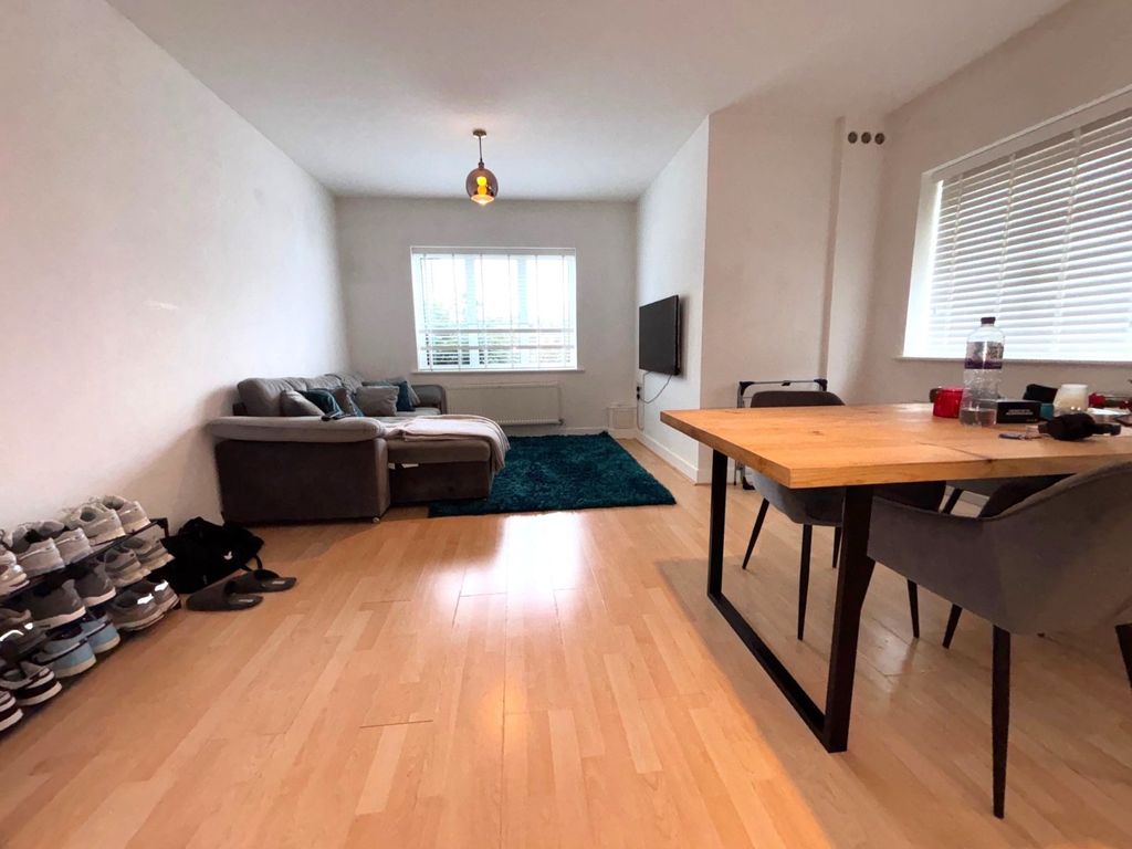 Additional image 2 of 1 bed flat to rentInvicta Close, Canterbury, Kent CT1