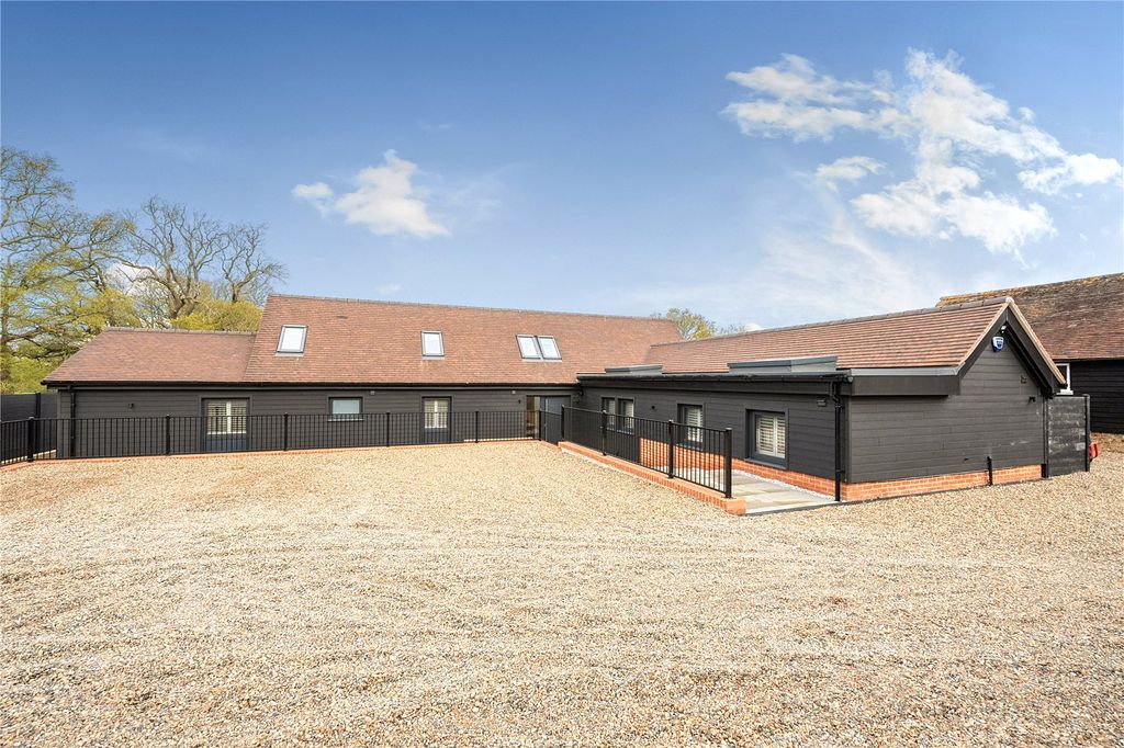 4 bed detached house to rentBlueberry Lane, Knockholt, Sevenoaks, Kent TN14
