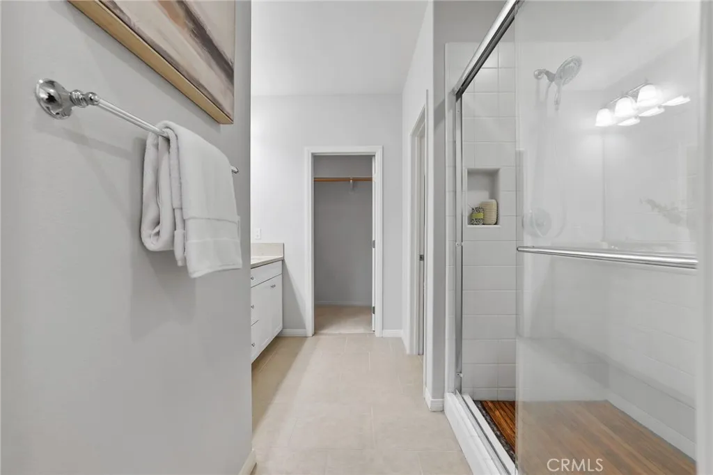 Additional image 60 of 67 Kempton, Irvine, CA 92620