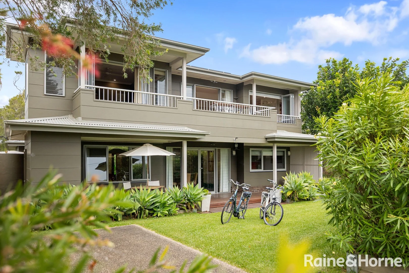 30 Harrington Crescent, Bawley Point NSW 2539