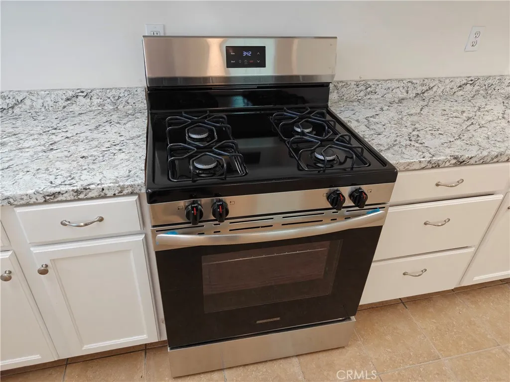 Additional image 11 of 2439 E 15th St, Long Beach, CA 90804