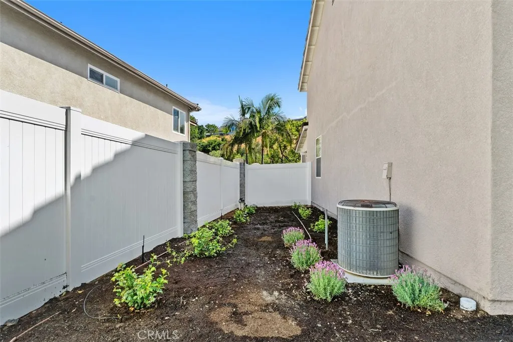 10 Calico Court, Trabuco Canyon, CA 92679