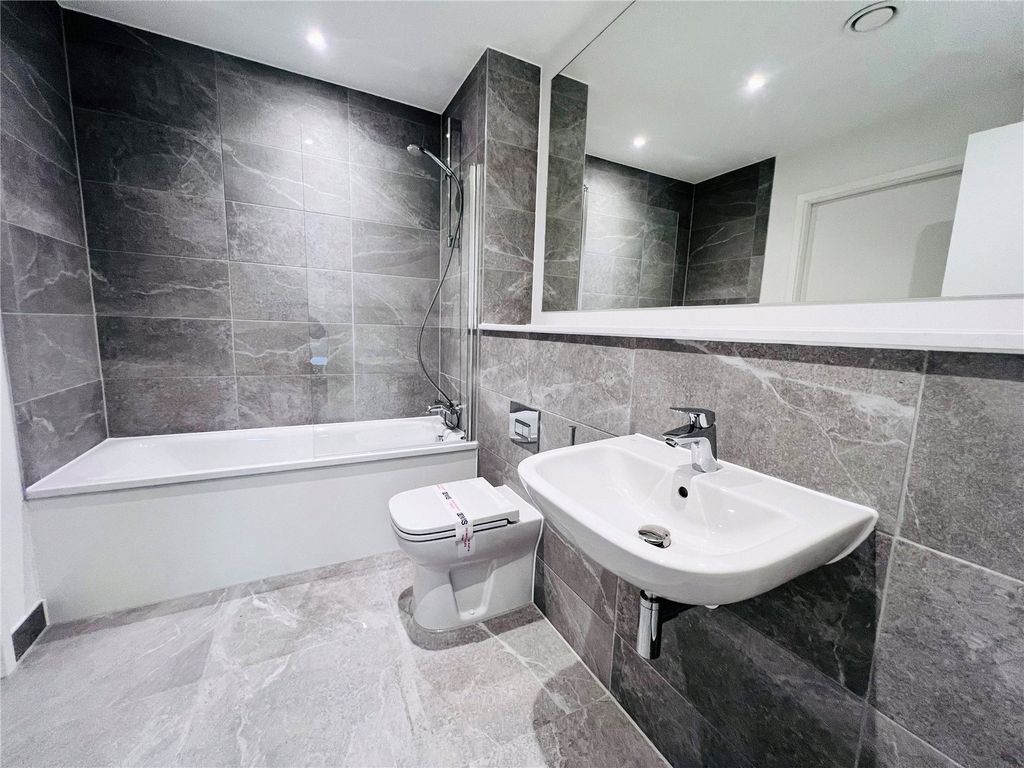 Additional image 11 of 1 bed flat to rentDerwent Street, Manchester M5