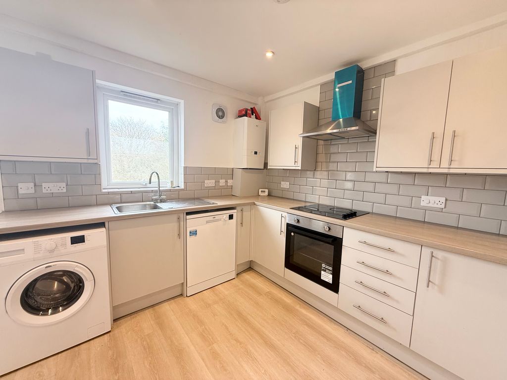 Additional image 4 of 4 bed terraced house to rentMingulay Street, Glasgow G22