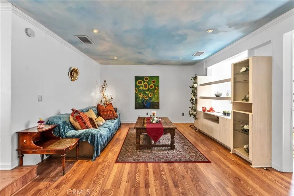 Additional image 49 of 332 N 5th street, Burbank, CA 91501