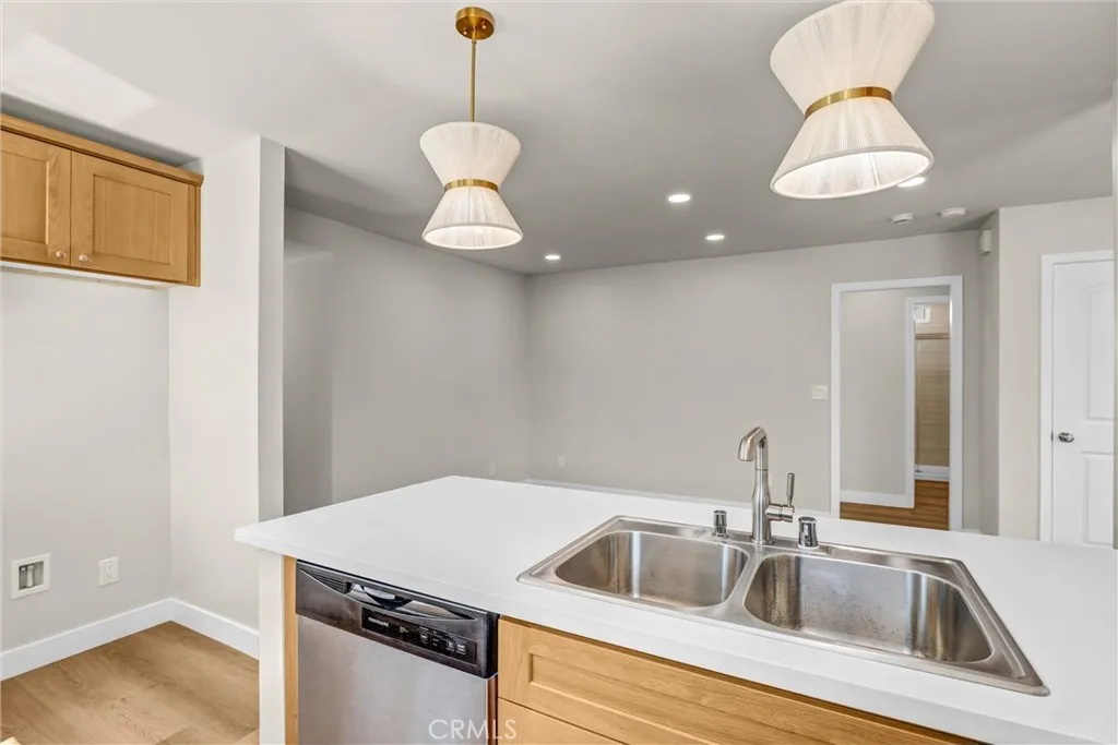 Additional image 38 of 939 White Knoll Drive, Los Angeles, CA 90012