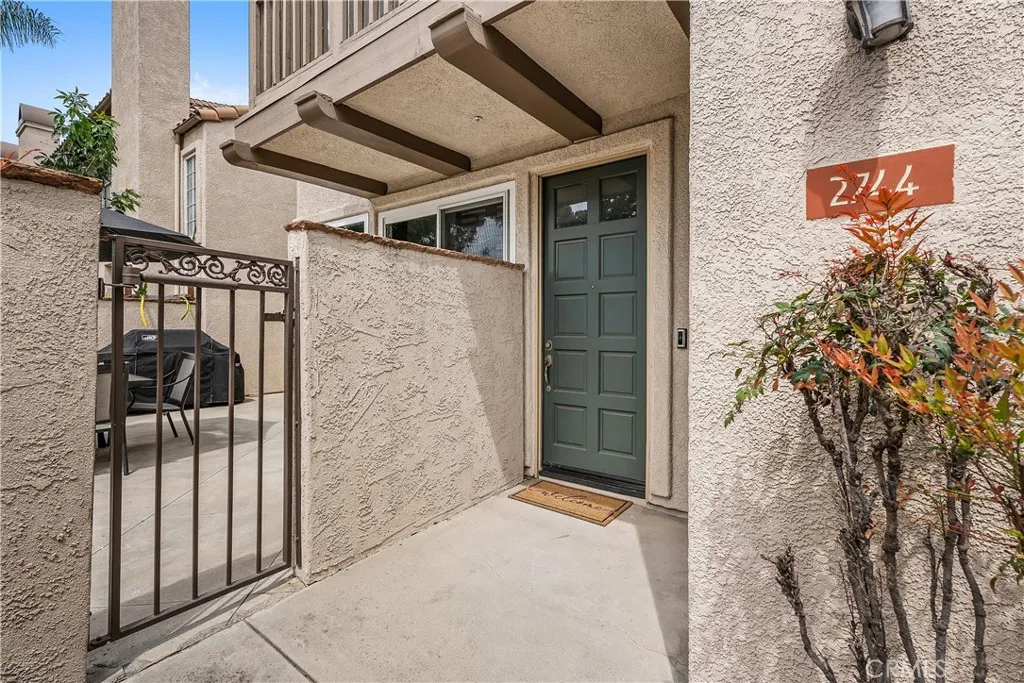 Additional image 4 of 2744 Monza, Tustin, CA 92782