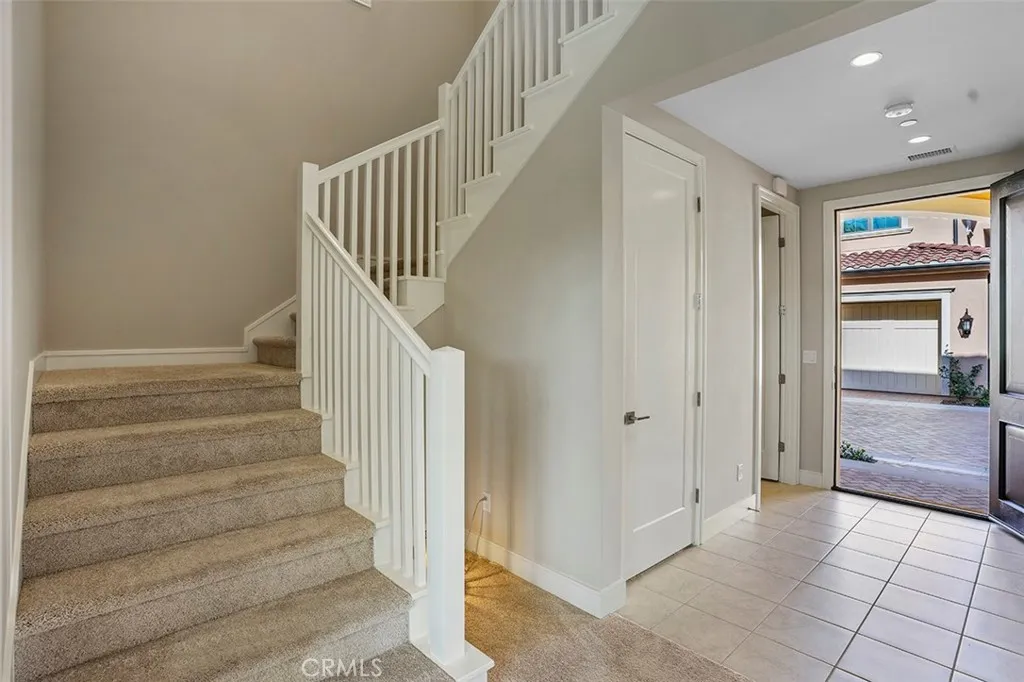 Additional image 15 of 140 San Benito, Irvine, CA 92618