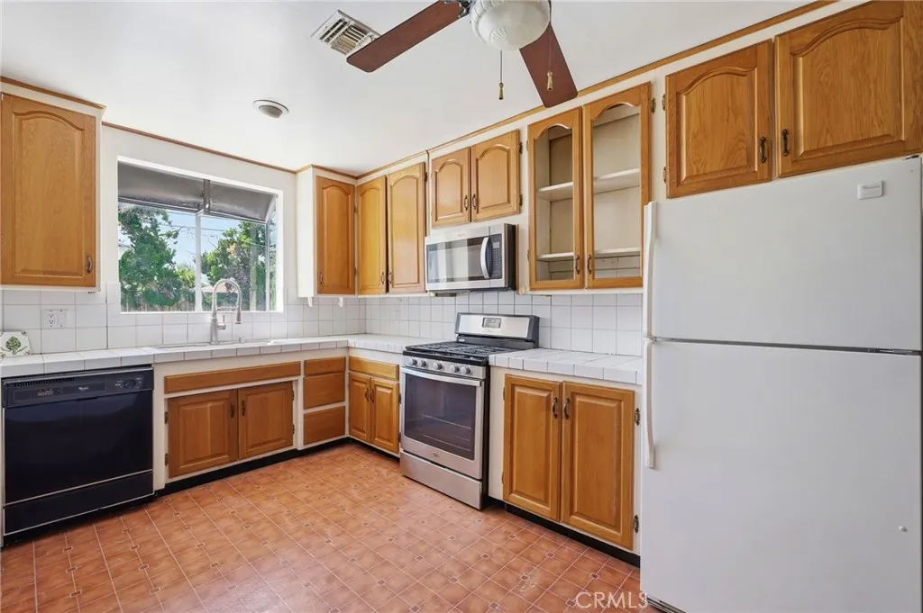 Additional image 12 of 16036 Septo St, North Hills, CA 91343