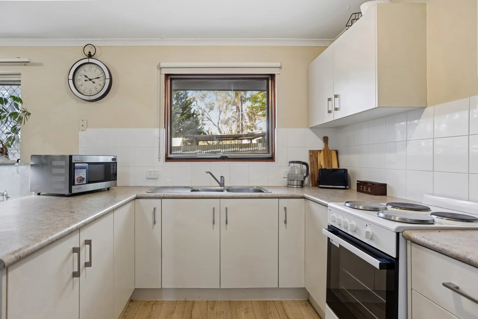 Additional image 8 of 11 Oliver Court, Mount Barker SA 5251
