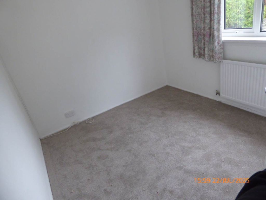 Additional image 6 of 3 bed bungalow to rentManor Way, Llanllwch, Carmarthen SA31