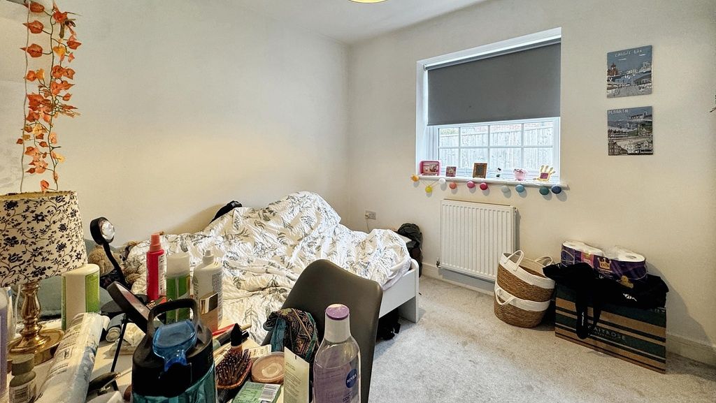 Additional image 15 of 7 bed semi-detached house to rentCrome Road, Bristol BS7