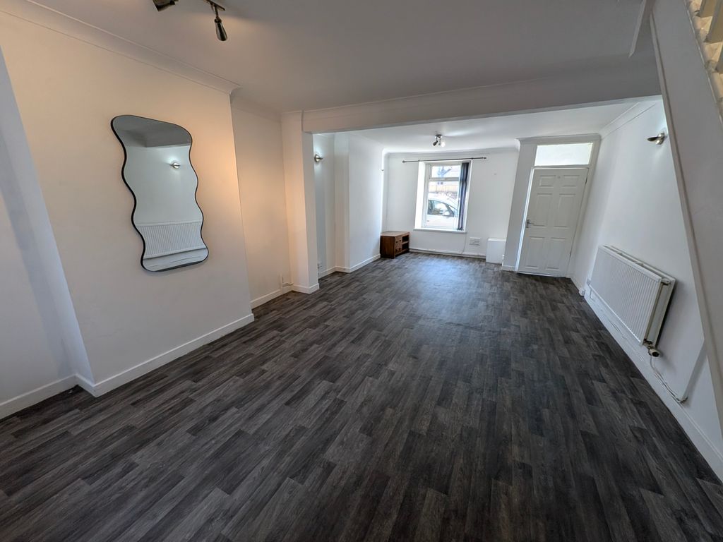 Additional image 4 of 3 bed terraced house to rentHazelwood Row, Port Talbot SA12