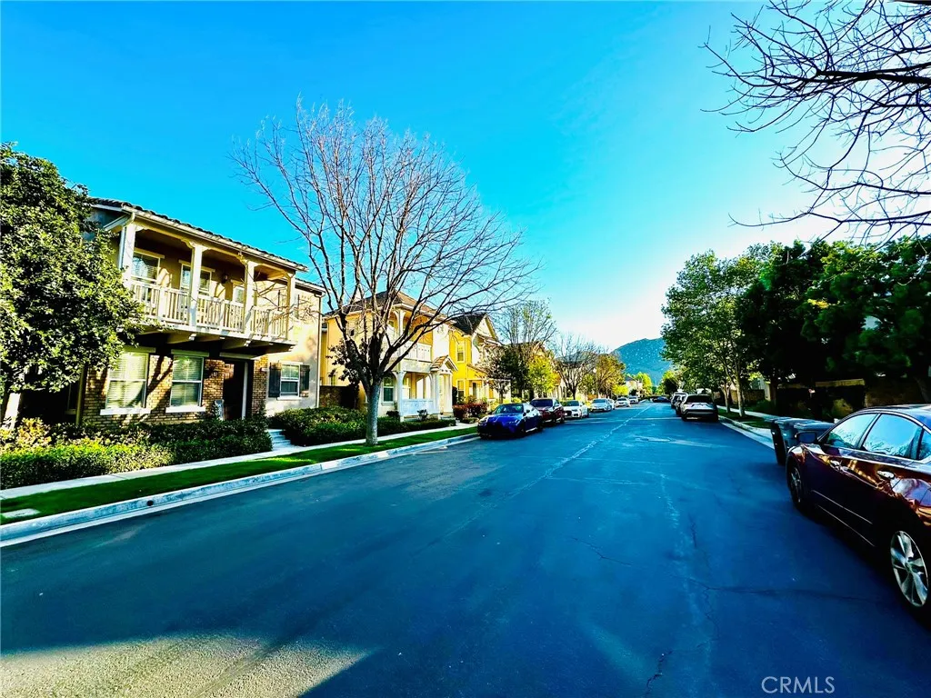 Additional image 3 of 31891 Domenoe Way, Temecula, CA 92592