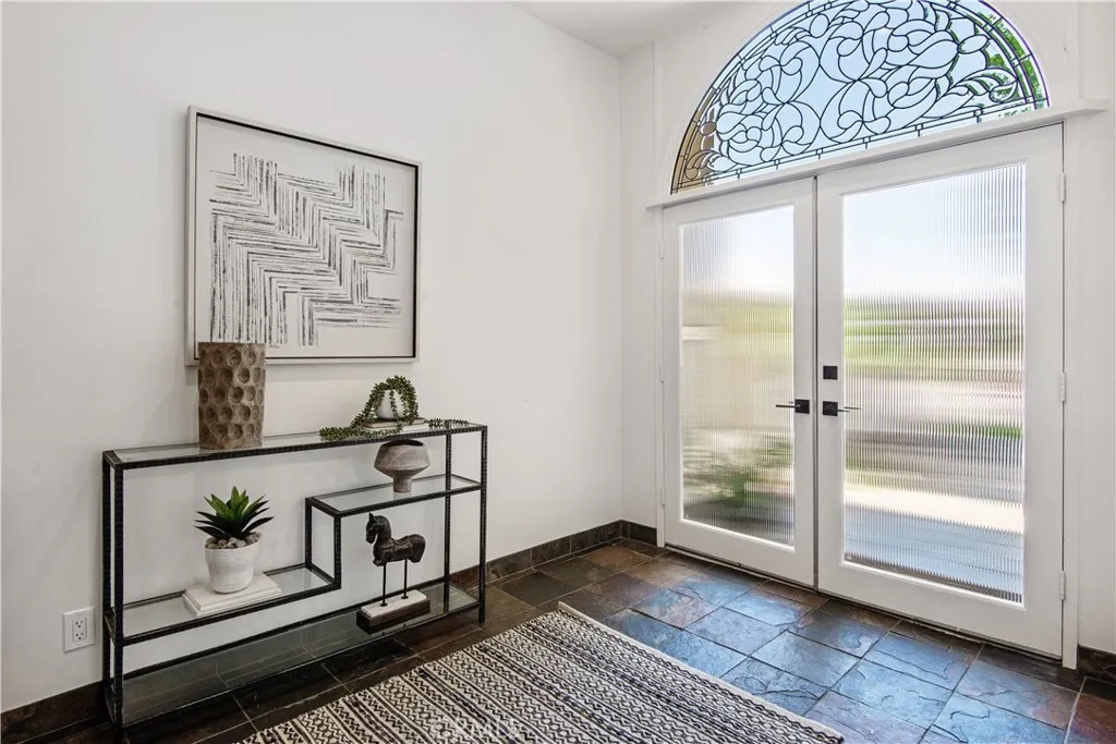 Additional image 13 of 905 N Hillside, Long Beach, CA 90815