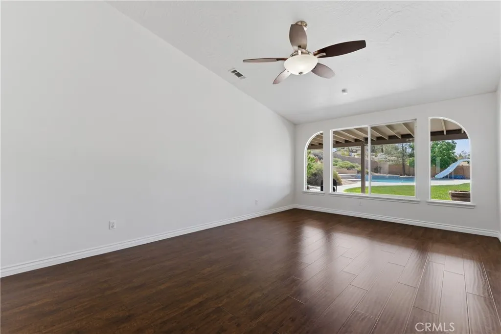Additional image 23 of 20159 Majestic Dr, Apple Valley, CA 92308