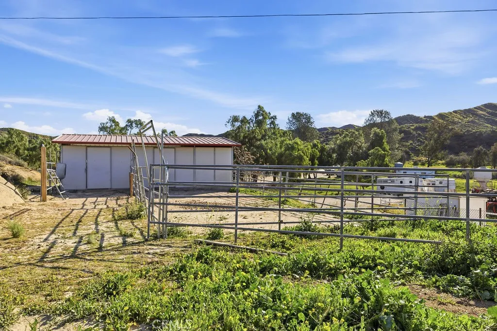 Additional image 21 of 16070 Baker Canyon Rd, Canyon Country, CA 91390