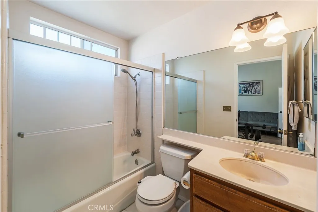 Additional image 12 of 315 N Winnipeg Place Unit I, Long Beach, CA 90814
