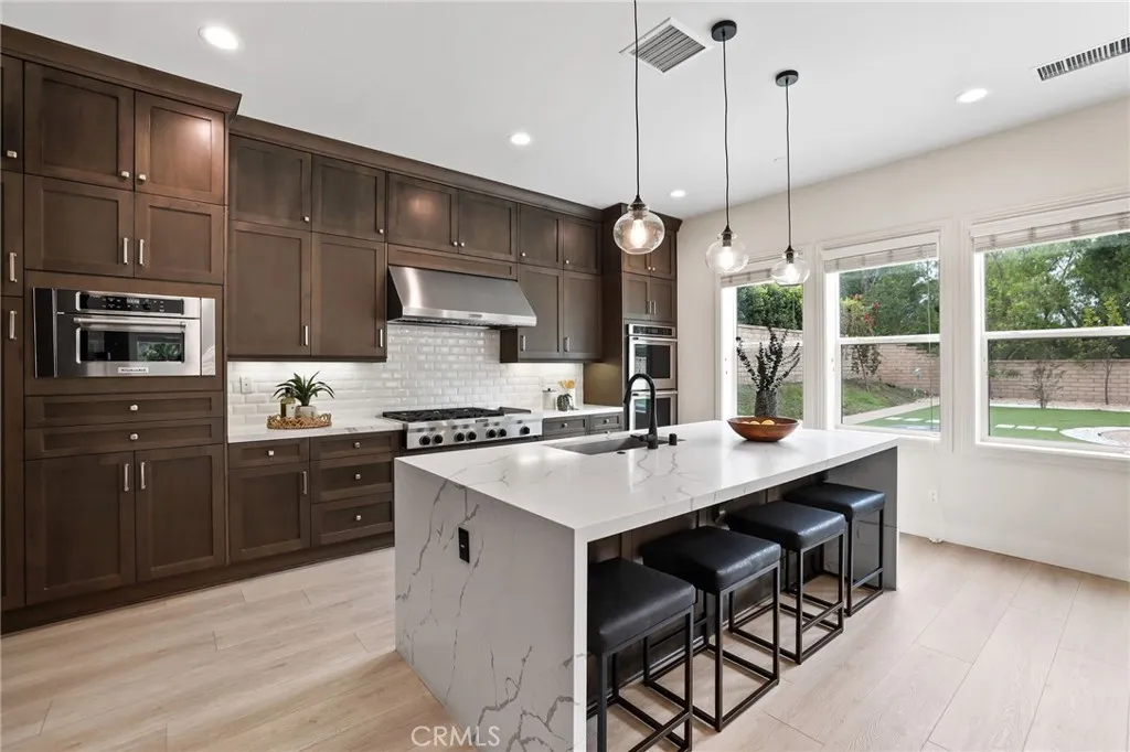 Additional image 16 of 30 Cooper, Lake Forest, CA 92630