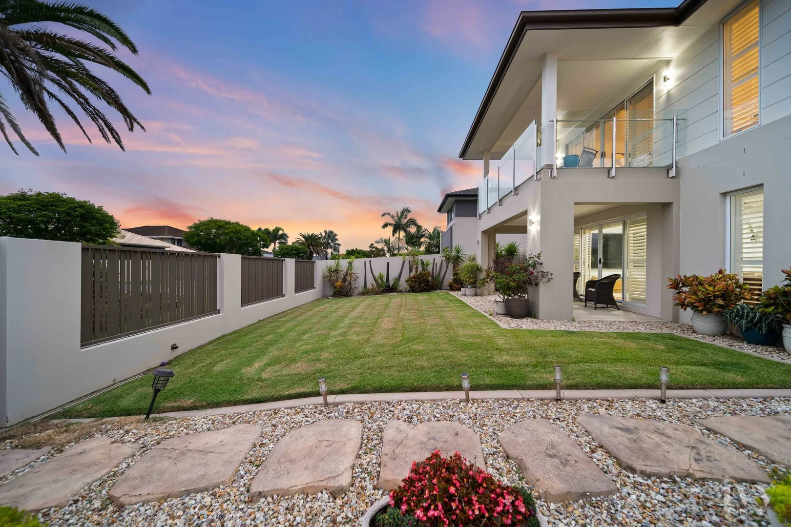 33 The Peninsula, Helensvale QLD 4212 photo 3