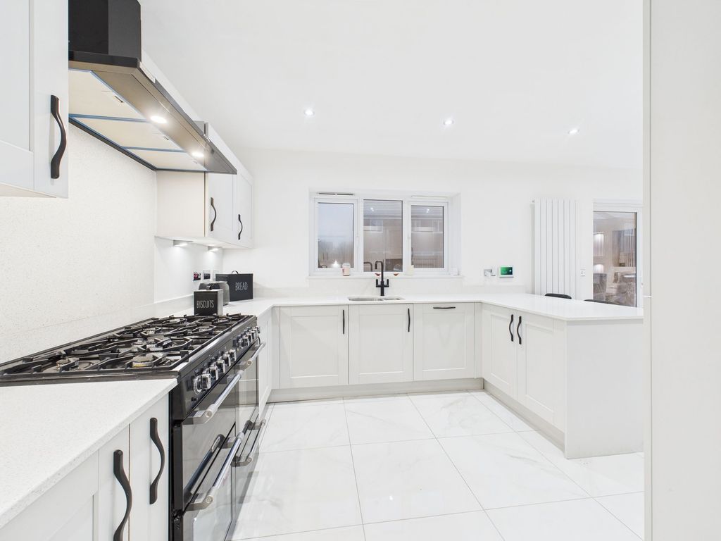Additional image 6 of 5 bed detached house to rentKingdown Place, Ashington NE63