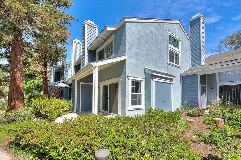 Additional image 2 of 700 E Lake Drive E Unit 7, Orange, CA 92866