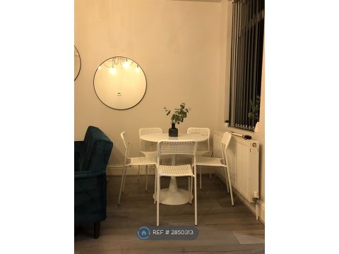 Queens Road, Sheffield S2, Room to rent