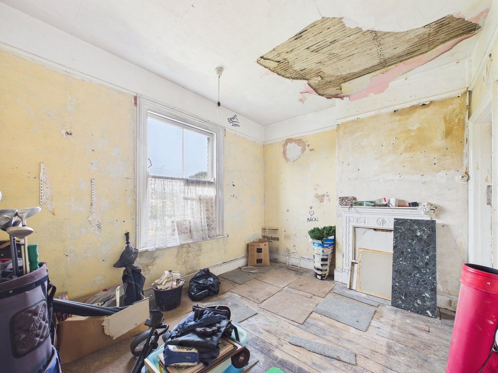 Additional image 12 of 5 bed semi-detached house for saleGladstone Road, Broadstairs CT10